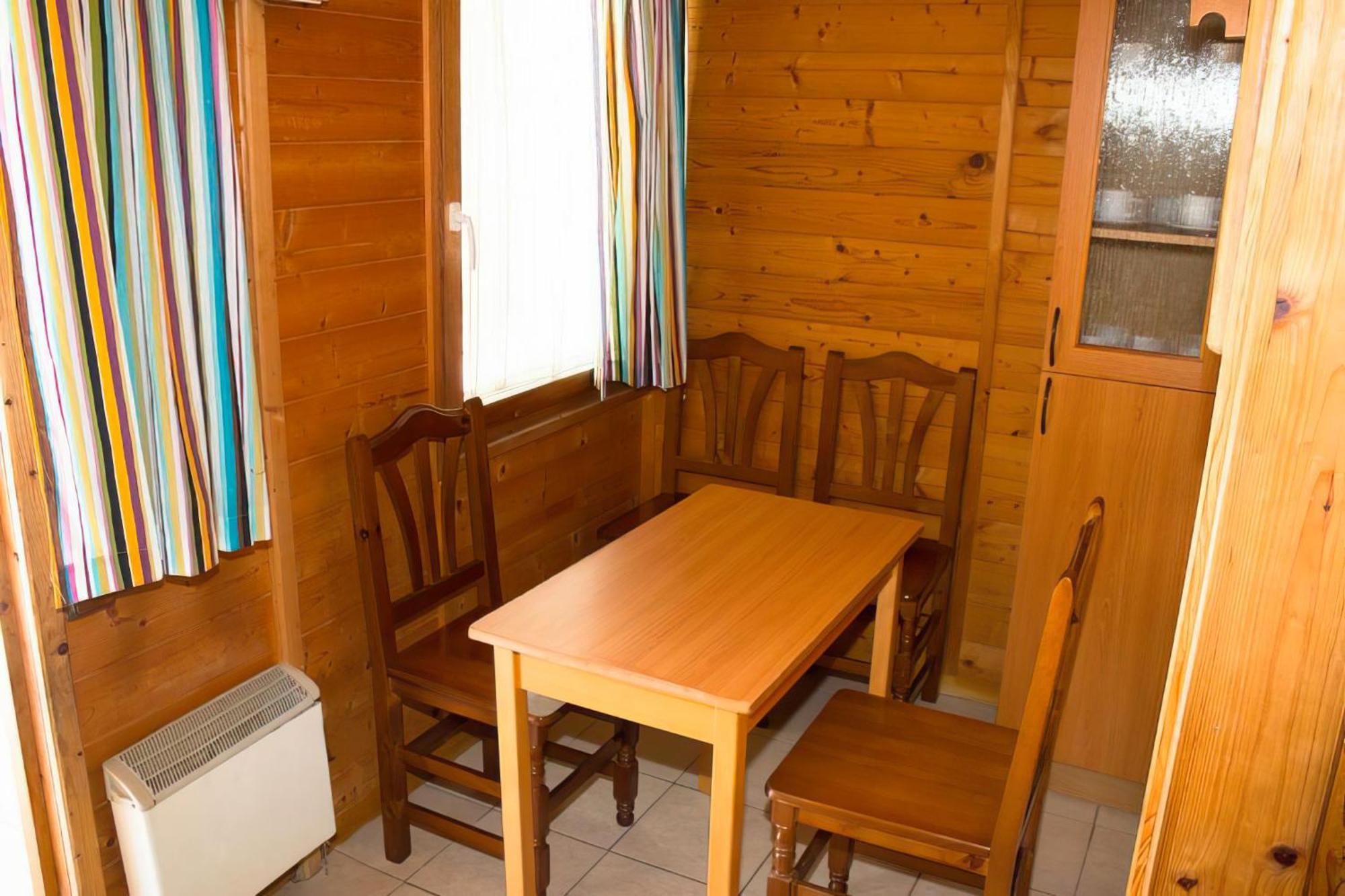 Arc De Bara Camping & Bungalows Рода-де-Бара Экстерьер фото