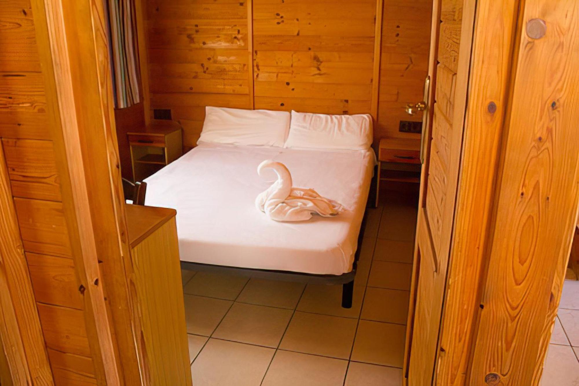 Arc De Bara Camping & Bungalows Рода-де-Бара Экстерьер фото