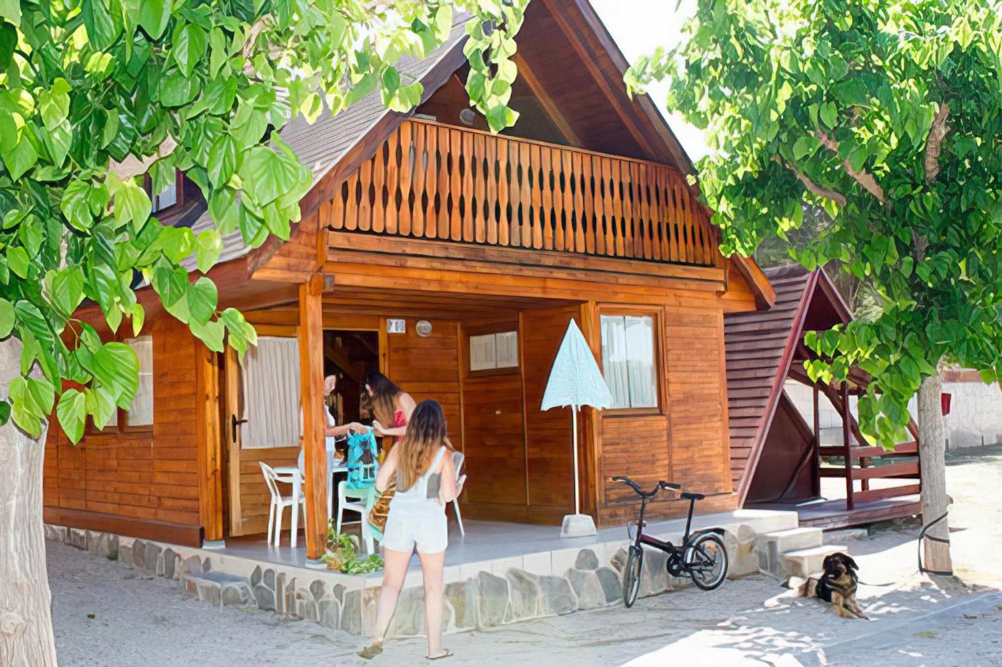 Arc De Bara Camping & Bungalows Рода-де-Бара Экстерьер фото